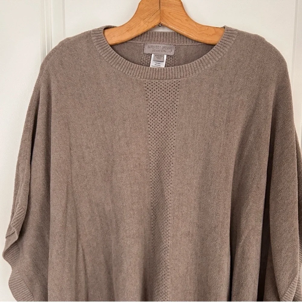 Barefoot Dreams Cozy Chic Hi Lo Poncho with Side Tie - Picture 7 of 10